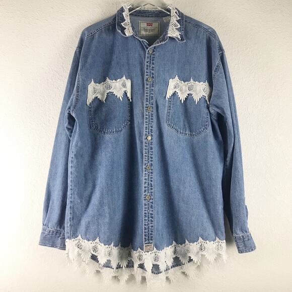 Vintage Levi's Chambray Denim Shirt Shacket Oversized Upcycled Doily Lace Boho L - Picture 1 of 16